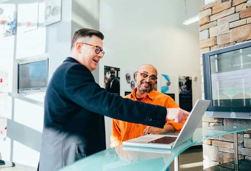 4 CRM para seguros en Estados Unidos CRM razones para usar